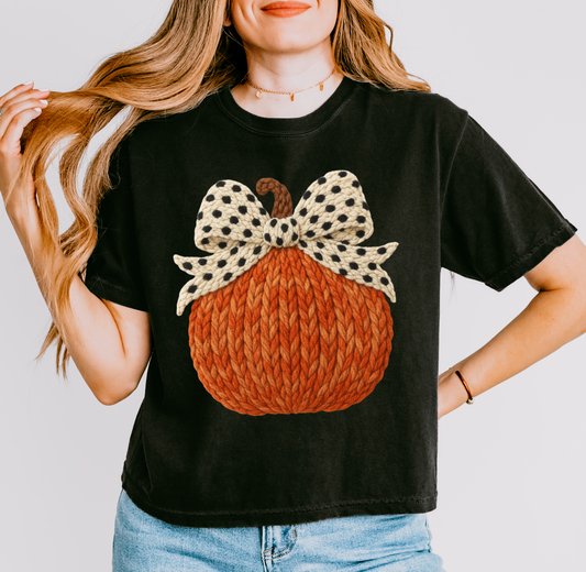 Boxy Crop Polka Dot Faux Yarn Pumpkin Shirt/ Adult Sizes/ Halloween shirt or Thanksgiving Shirt/ Fall Shirts