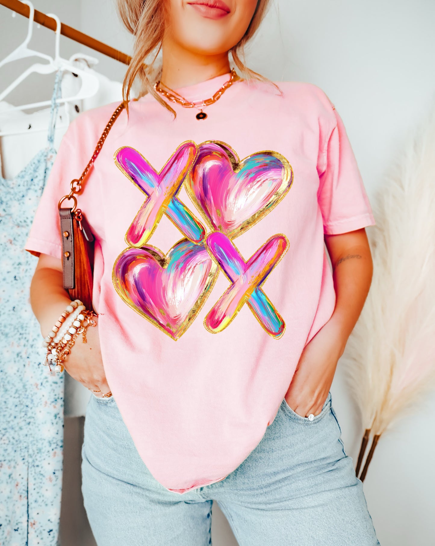 Bella Or Comfort Colors Pink XOXO Valentines Day Unisex Shirt/ Valentine's Shirt/ Valentines Day Tee