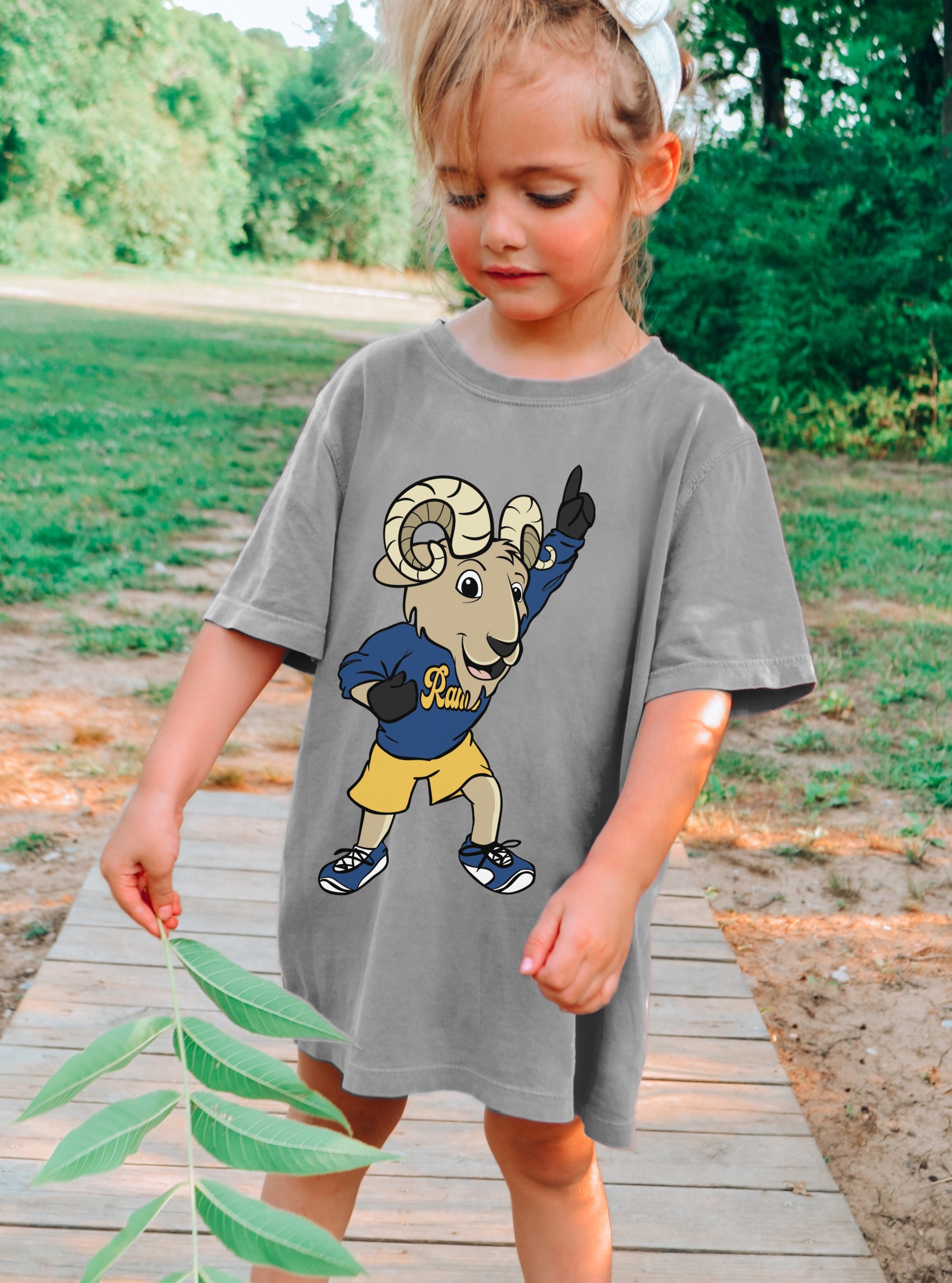 rams t shirts near me