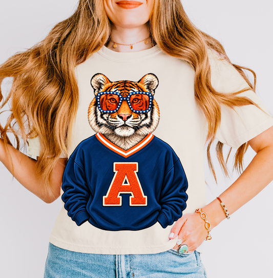 Cropped Comfort Colors Auburn Mascot Shirt / Adult Sizes/ Boxy Crop