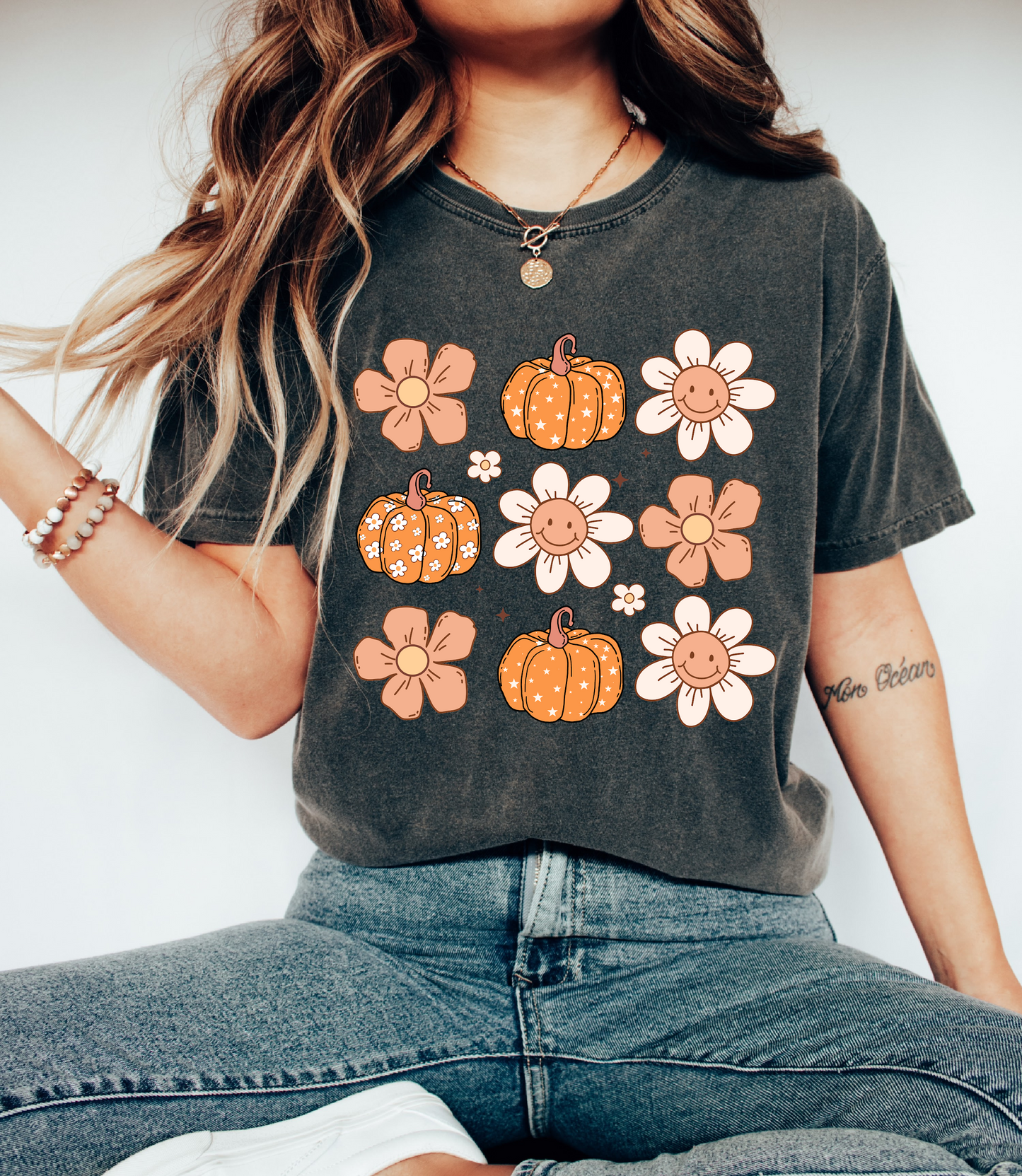 Comfort Colors Or Bella Canvas Retro Daisy Pumpkin Floral Fall Tee/ Quality Retro Tee / Youth and Adult Sizes