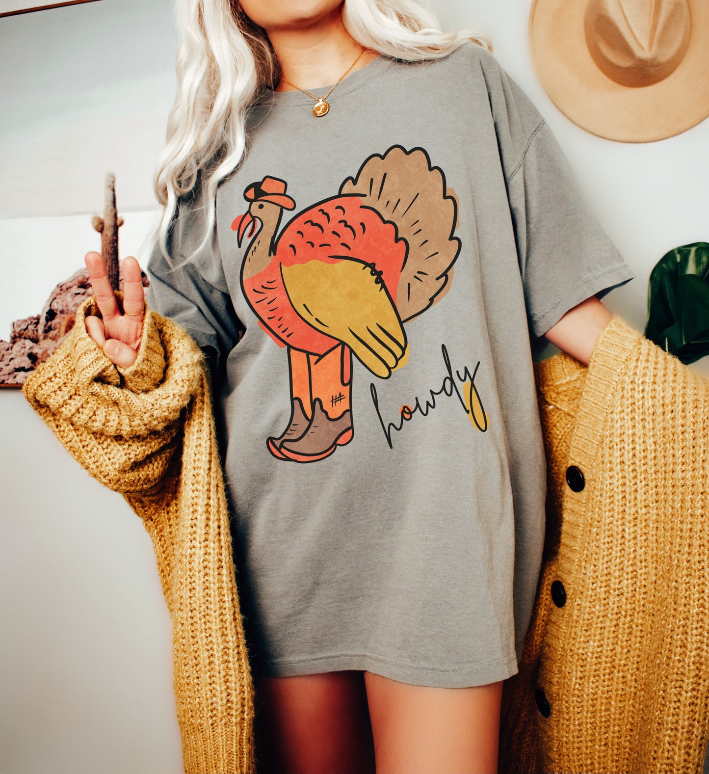 Comfort Colors or Bella / Howdy Turkey Thanksgiving Shirt / Youth and Adult Thanksgiving Tee